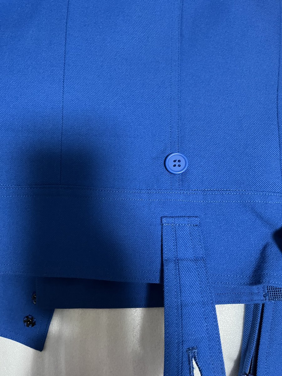 rc35vfr750p's tweet photo. 県警モデルは、帯革留めの位置が低く、
ホルスターが当た足りやすいです。
警視庁仕様は帯革の位置が高いので良い感じですね。 https://t.co/Apt9yJhEjU