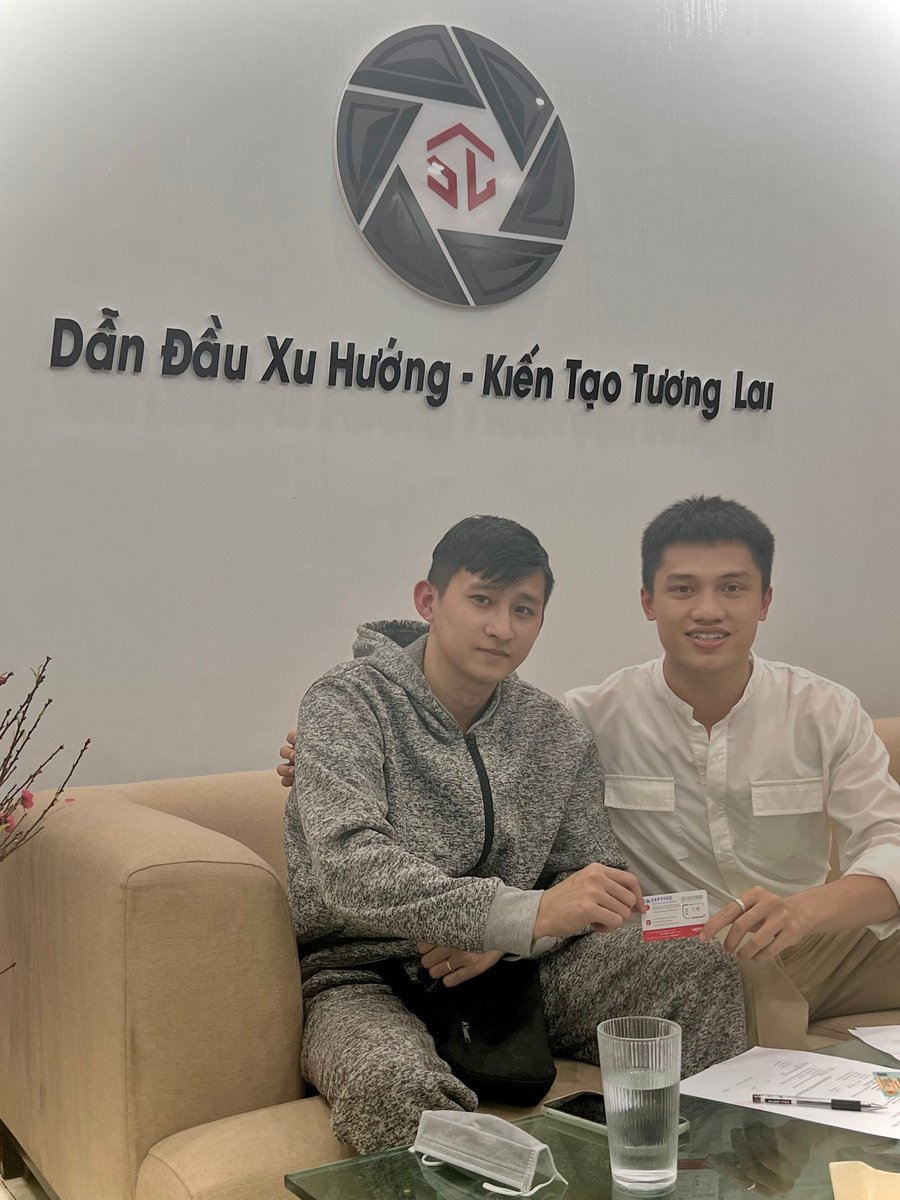 NguyenDung1500's tweet photo. 📷Đã chốt sim đầu tay cho ông anh quê Thanh Hóa
📷e cảm ơn anh zai nhiều nhé 📷
📷📷Nhóm SIM VIP: call trược tiếp e nhé
#simdep #sim #simsodep https://t.co/suEQnVTOdO