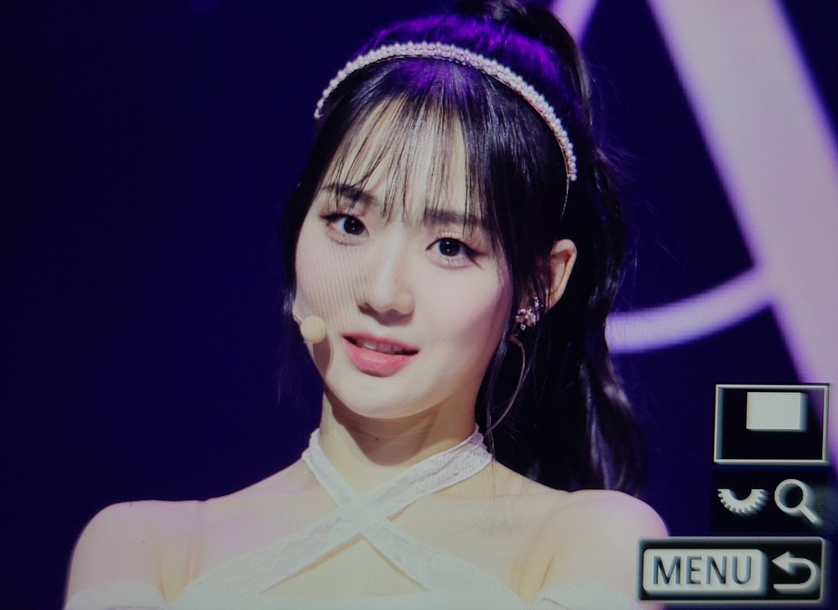 horuragi0806's tweet photo. 230204 
오늘완전 공주님 😍
#트리플에스 #tripleS #윤서연 #seoyeon https://t.co/YpwMZ2fNW2