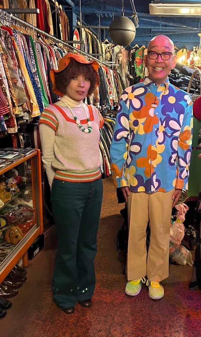 きゃー！この服可愛い！購入！嬉しい！高松にある「FUZZ！」って古着屋