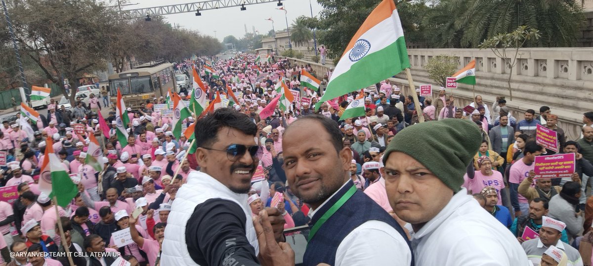 ved_tr's tweet image. #RunForOPS 
को सफल बनाने हेतु सभी शिक्षक कर्मियों का आभार
@vijaykbandhu 
@PatiNeeraj 
@news24tvchannel 
@_suman_kureel_ 
@Chandra11224280 
@1984_itsme24889 
@abhinav019 
@atewakanpurdeha 
@BhanPreeti 
@TrSanjayPatel1 
@atewaup