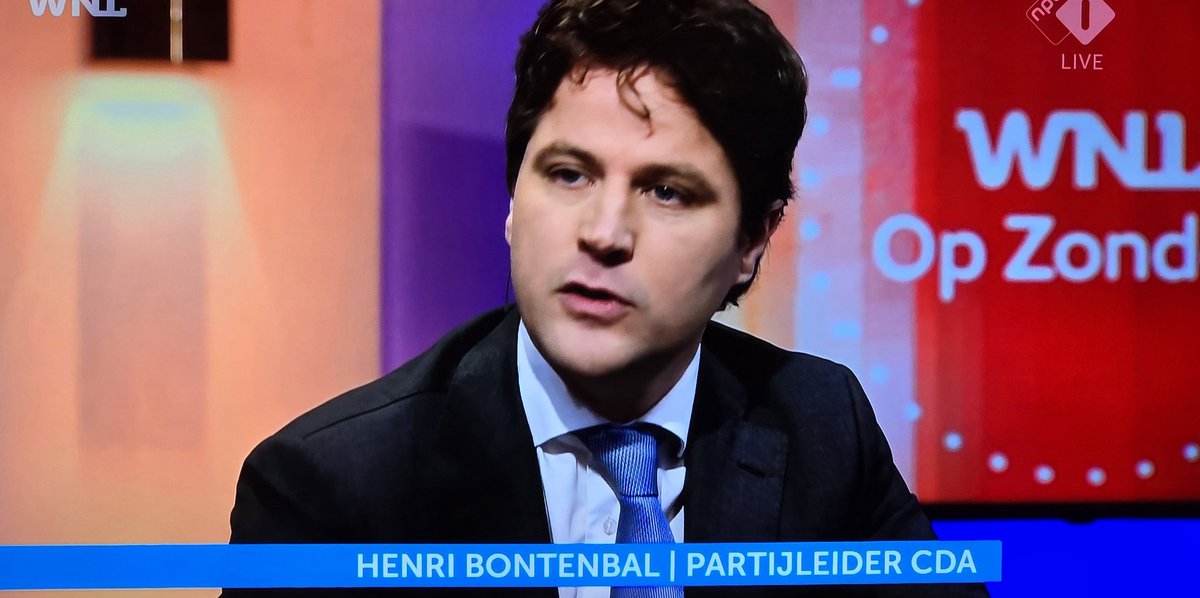 Henri #Bontenbal is 'n boeiend politicus. In het versplinterde politieke landschap vol kinnesinne en elkaar vliegen afvangen onderscheidt hij zich door zijn positivisme en inhoudelijke bijdrage. Het is lang geleden sinds ik zó enthousiast was over een CDA-politicus. #wnlopzondag