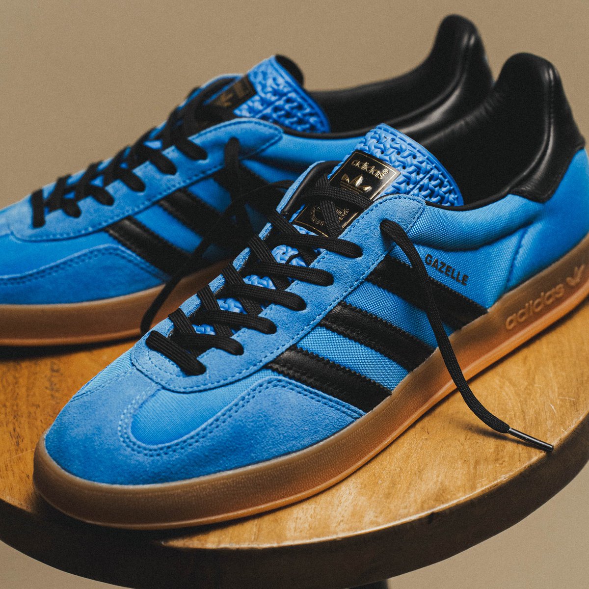 AD : adidas Originals Gazelle Indoor 'Bright Blue' Last sizes available at 63 only on 43einhalb (Retail 120) Use code WINTER25 Global shipping =>https://t.co/3M4whdKTH1 AD : adidas Originals Gazelle Indoor 'Bright Blue' Last sizes available at 63 only on 43einhalb (Retail 120) Use code WINTER25 Global shipping =>https://t.co/3M4whdKTH1