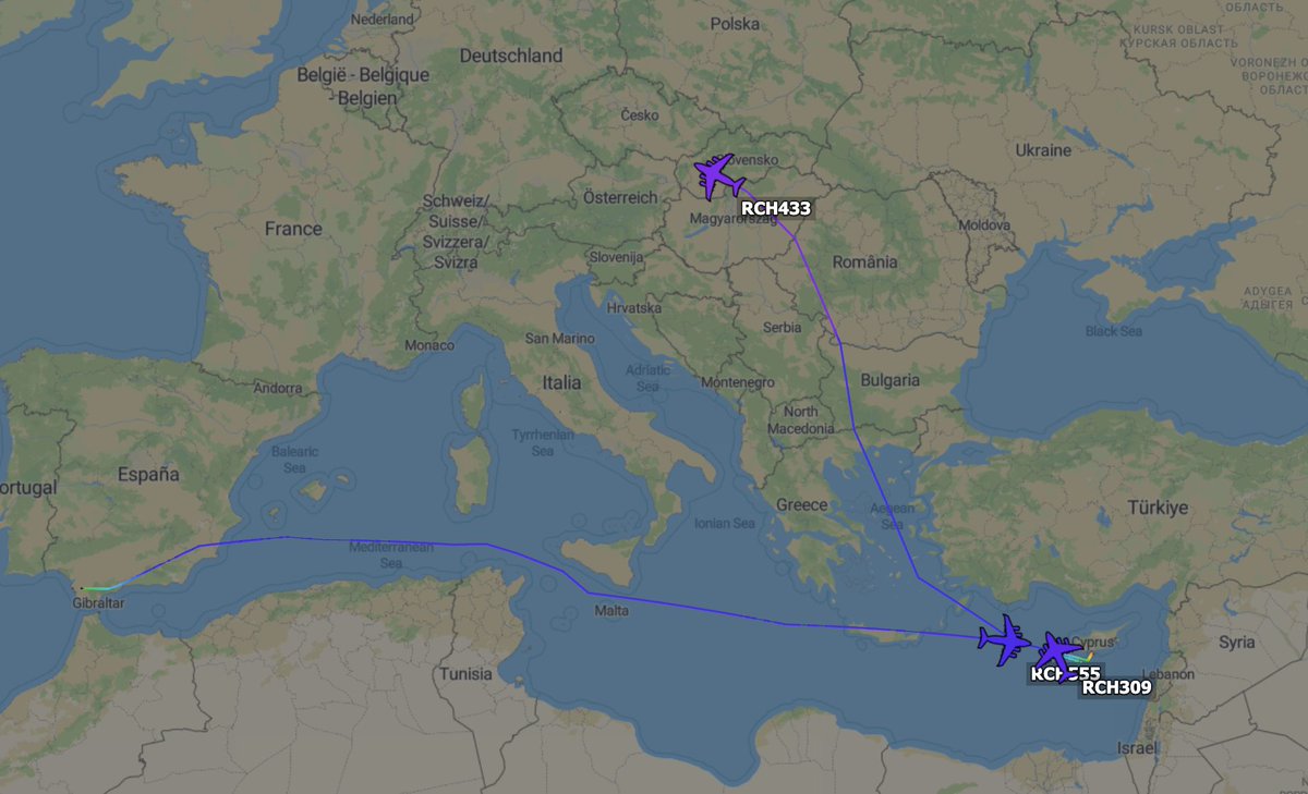 TheSnoopySnoop's tweet photo. USAF C-17A Globemaster activity in &amp; out of Akrotiri this morning

#RCH555 to Akrotiri #AE1454 05-5150 (see previous post)

From Akrotiri
#RCH433 #AE145F 06-6161 North Island/San Diego→Portsmouth→Ramstein→Akrotiri
#RCH309 #AE08BE NAS Oceana→Rota→Akrotiri

#avgeek https://t.co/GwU1aA6soV