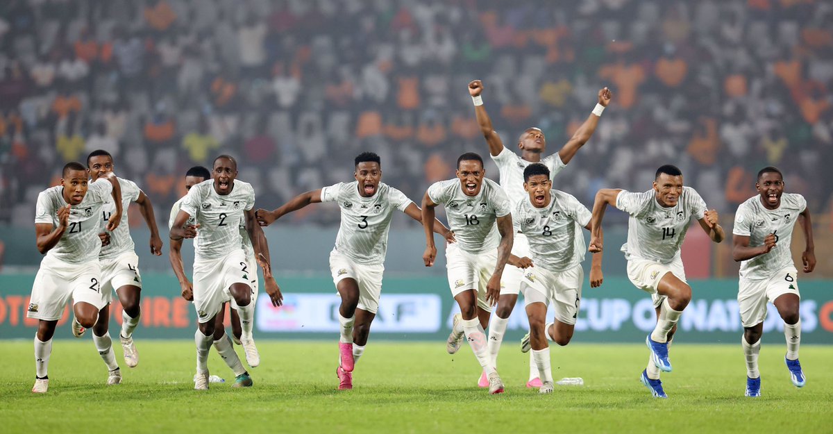 One team, one dream. 🇿🇦🏆

#AFCON2023
