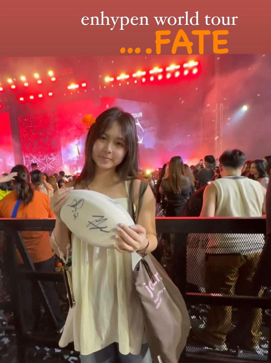 sunghoon_nhypen's tweet photo. Last night, my friend hit the jackpot as the luckiest Engene, snagging that signed rugby 🏉🧡#ENHYPEN #FATE_IN_NEWCLARK_CITY #HEESEUNG #FATE_IN_NCC #TamedDashed #EnhypenBall https://t.co/lJuSL3AXKO