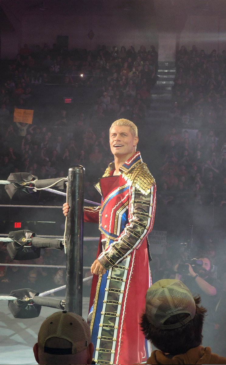 RuddMaxwell's tweet photo. @CodyRhodes @WWE you've changed. I've seen you a few times in the past 10 years. Tonight in Knoxville it was different. You truly are the main attraction.  Undeniable. Enjoy this pic I took. https://t.co/SzJdRYT9s8