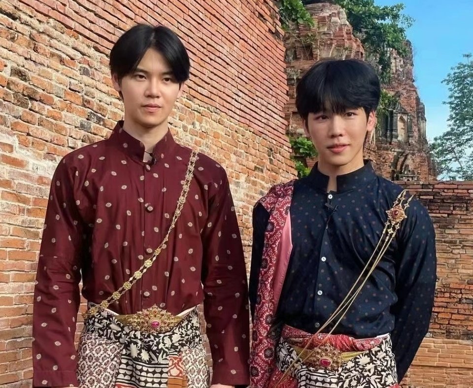 OlwlO34020's tweet photo. 这下中式西式泰式结婚照都有了🥹（ปาดน้ำตาด้วยความดีใจ）

cr见水印
#YINWAR #หยิ่นวอร์ https://t.co/vTTQ4zI0l3