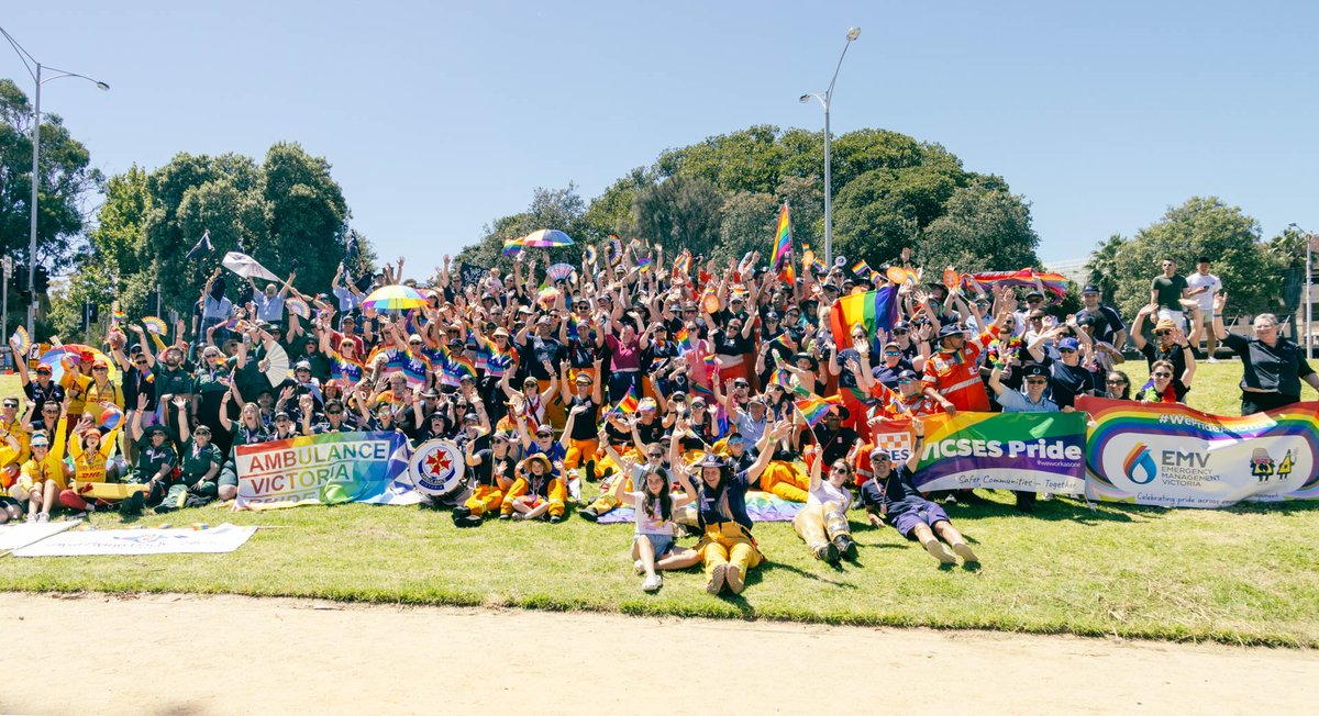 vicemergency's tweet photo. Proud to lead the emergency services wave at the @midsumma Pride March today, showing support for LGBTQIA+ Victorians. 🌈🏳️‍🌈🏳️‍⚧️

We feel very privileged to be part of such an important event.
 
#WePrideAsOne
 
📍 Bunurong Country https://t.co/LssgR83Gtv