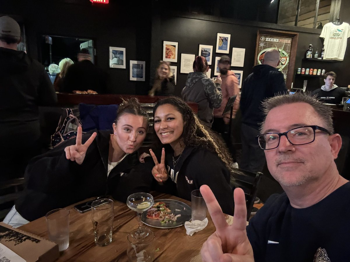 Sammy1399's tweet photo. Pre-Funking GU - St Mary’s! https://t.co/FDIm7ccqv5