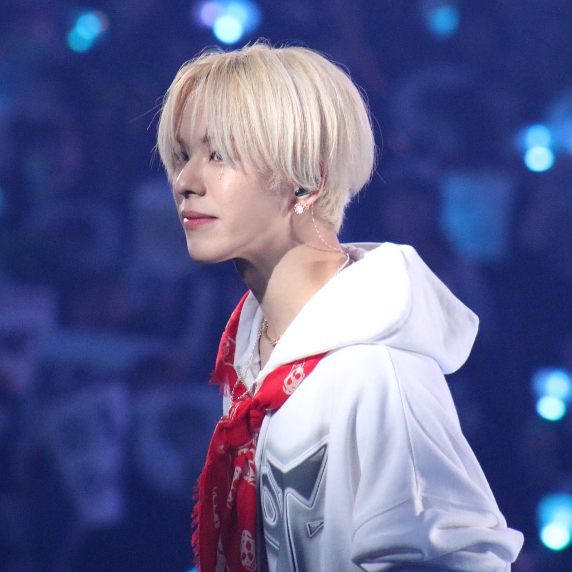 haJAEra_trsr's tweet photo. I AM SO DISAPPOINTED AT YALL
ITโS BEEN 17 HOURS AND NOBODY BOUGHT #JAEHYUKโs PERFECTLY SCULPTED #JAEABS TO MY ATTENTION ๐ญ๐ญ๐ญ๐ฅ
I CANNOT MOVEEE-๐
NAYU RHYTHMEOUL OLLATA GROOVE ๐
UDI BUDICHYEO SOUNDS LIKE BOOM๐
JAELDO KKAEKO SIPJI ANHEUM KKUM๐
#YOONJAEHYUK #TREASURE https://t.co/XKsKCO4Rd3