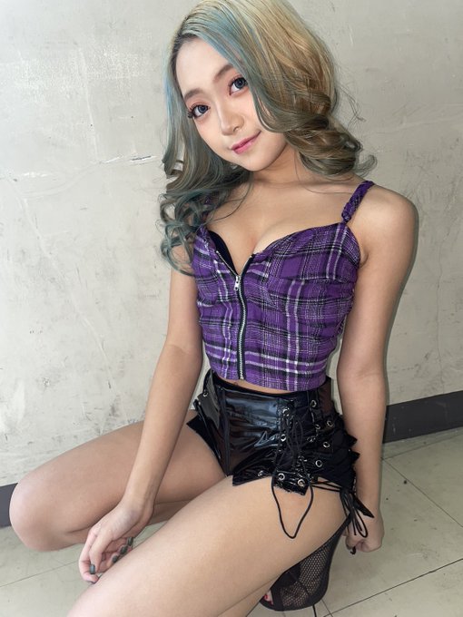 Twitterのコスプレ画像15