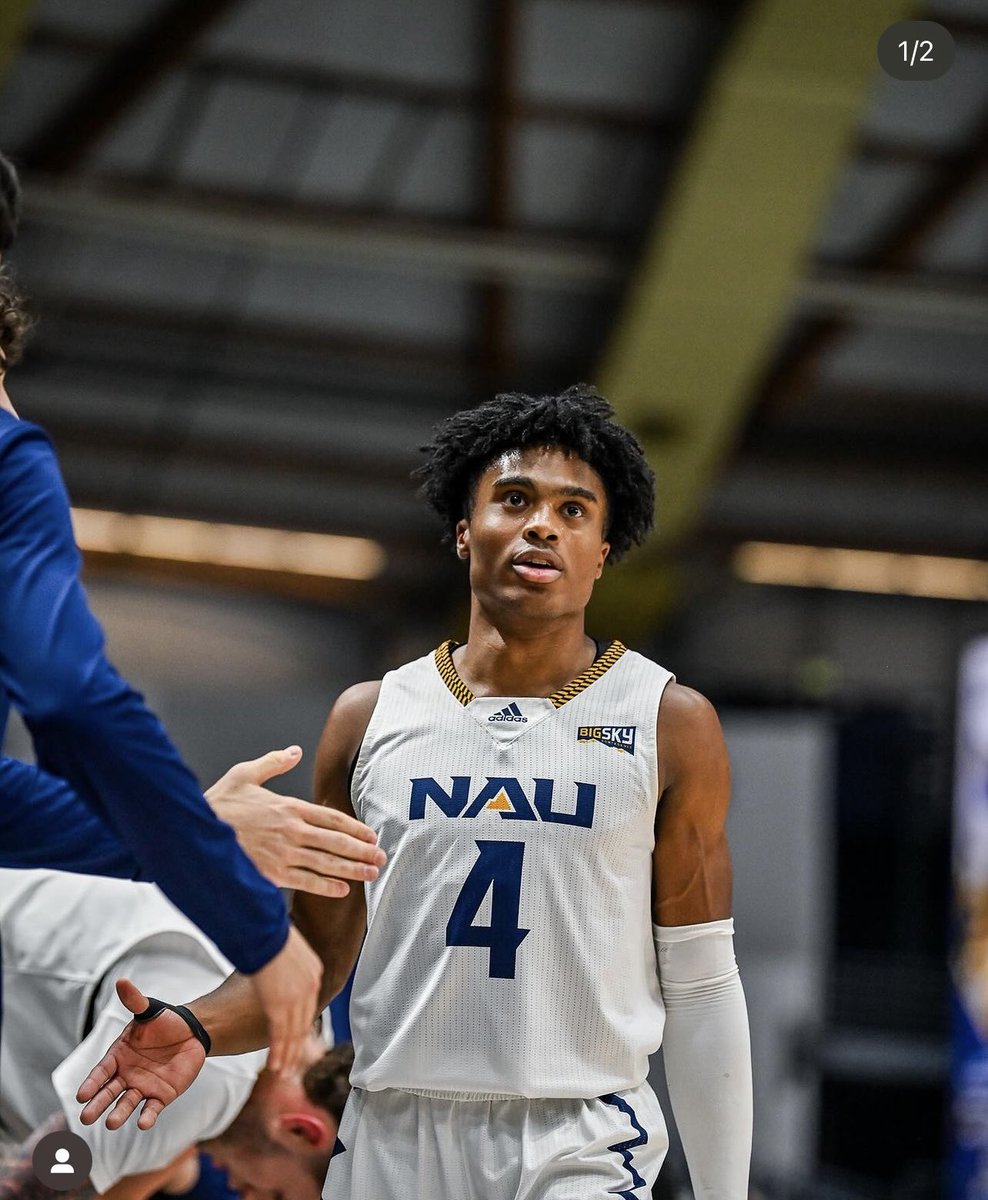 Compton_Magic's tweet photo. Oakland Fort @NAUBasketball drops 20pts (7-13FG, 3-4 3PT), 4rebs, 4ast
@oaktfort ✔️ https://t.co/mOk53iUiKW