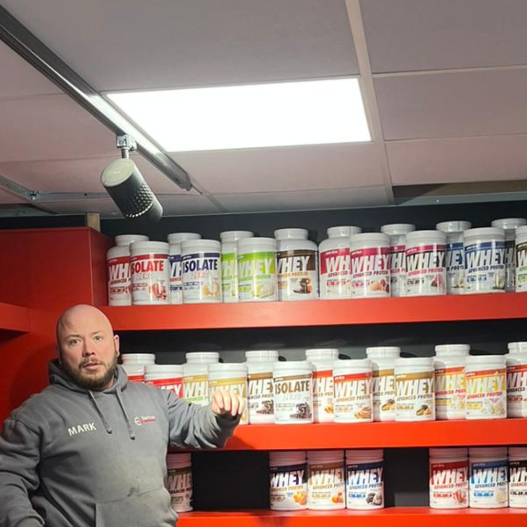 ElecInn's tweet photo. It's Mark's whey or the highway ๐
#beastmode #ultraflex #SolarPVInstalleroftheyear2023 #solarPV #solarpanels #electricianinderby #chellastonelectrician #derby #electrician #solarbusiness #solarenergy #cleanenergy #solarpvsystem #energysolutions #solarpower #batterystorage https://t.co/THWgF2ekPT