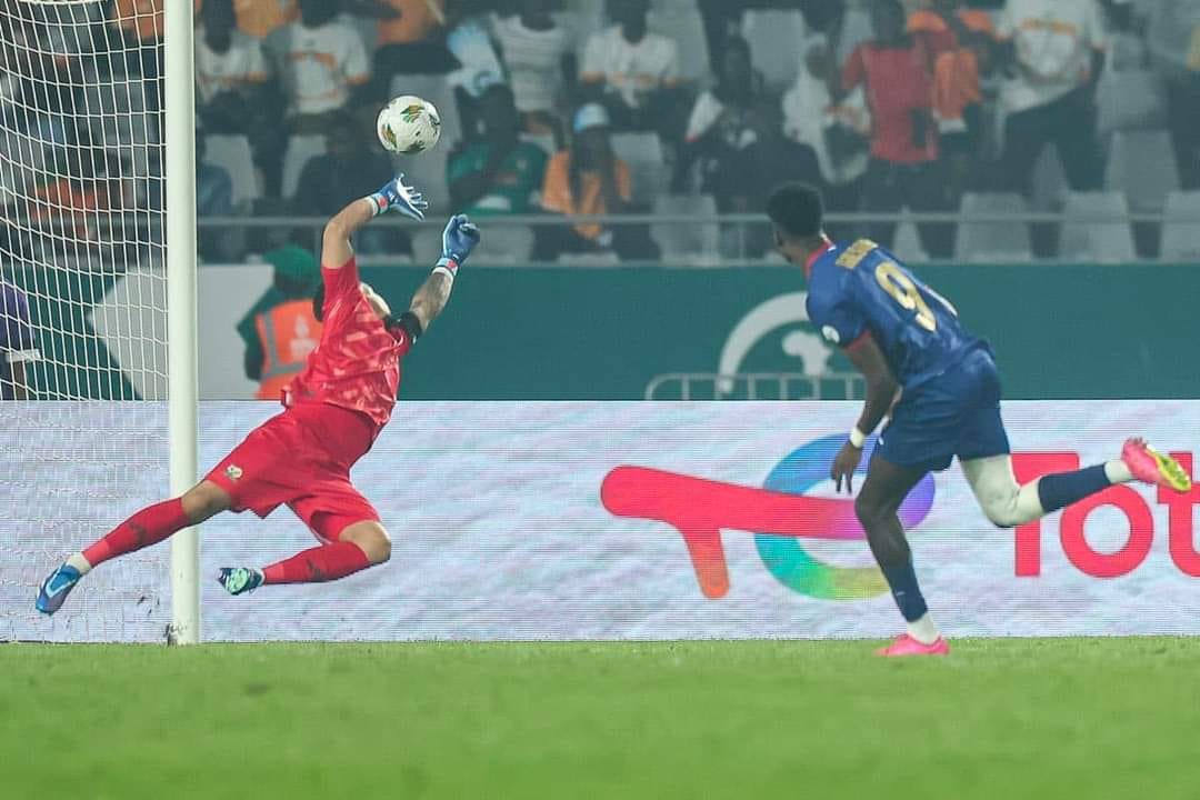 South African Goalkeeper, Ronwen Williams saved 4 of 5 penalties against Cape Verde in a penalty shoot out in the AFCON Quarter Finals. Before then, no Goalkeeper had made a single save in a penalty shootout at AFCON 2023.