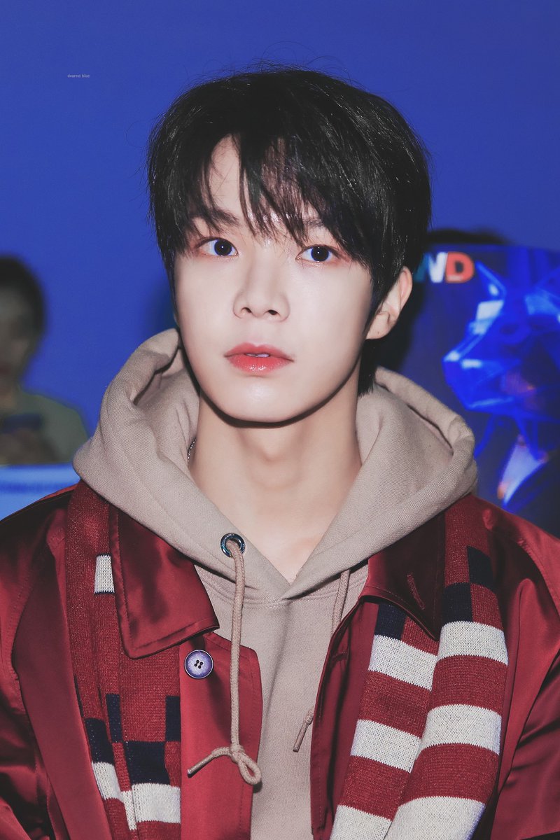 sokdakvr's tweet photo. 서패위가 왔군아,,,, 내가 너무 좋아하는 헌리핀도르가 보고싶음ㅠㅠㅠ
그남자의 태어날때부터 예쁜 몸 자랑하고 싶다고😭 https://t.co/PbkZmsKILw
