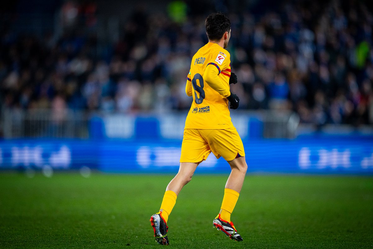 📊 | بيدري في آخر أربع مباريات بالدوري: 

ألافيس 🅰️
أوساسونا - 
فياريال ⚽️
ريال بيتيس 🅰️