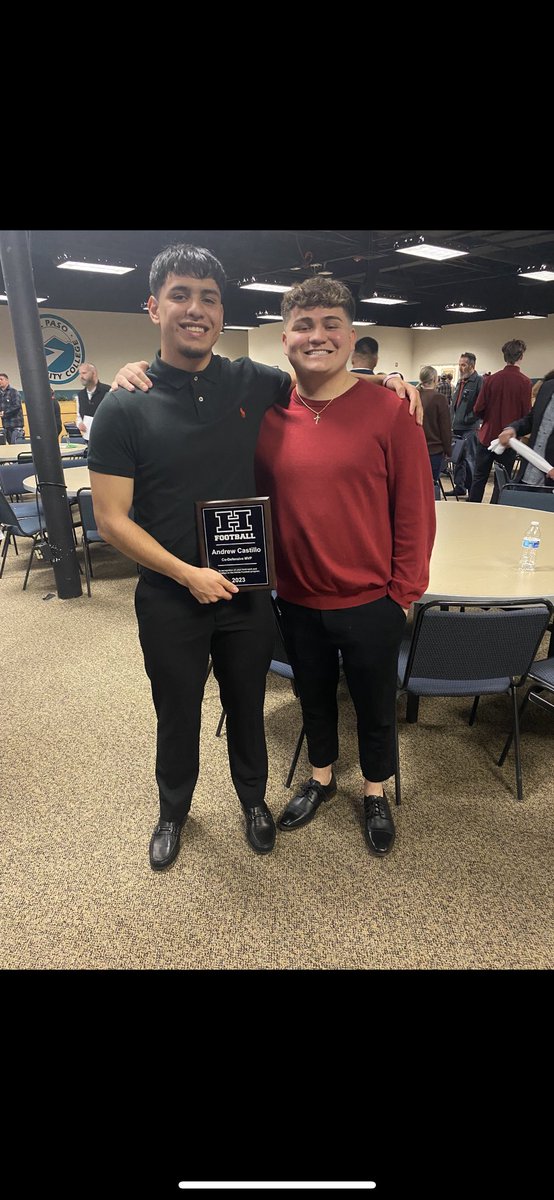 <a href="/drew2castillo/">Andrew Castillo</a> is one of the best kids I’ve ever been around became a two way player for the hanks football team and did everything to help the program become a playoff team again. He is going to be a force in College. #WRFactory