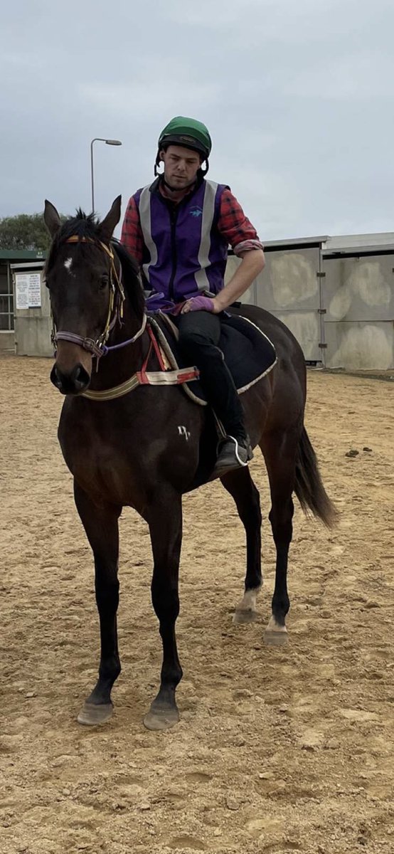 One of my earlier breakers, Henry playing with the big boys 💪👌👌