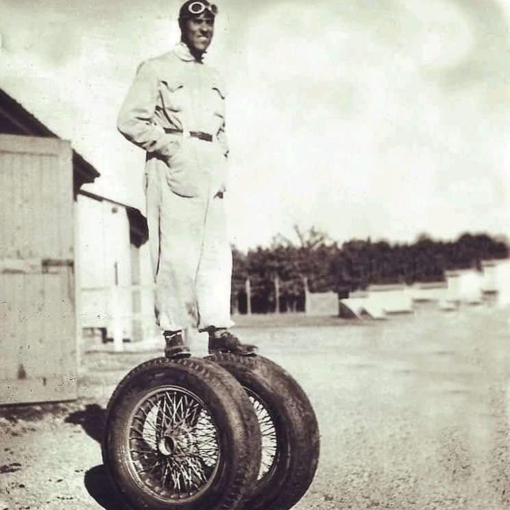 Silodrome tweet media