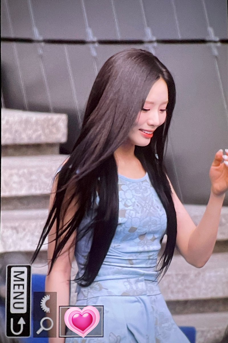 m_nzii_'s tweet photo. 240204 ૮ .. ა ﹗﹗♡
#지원 #박지원 
#fromis_9 #프로미스나인 https://t.co/vux0JyaAzu