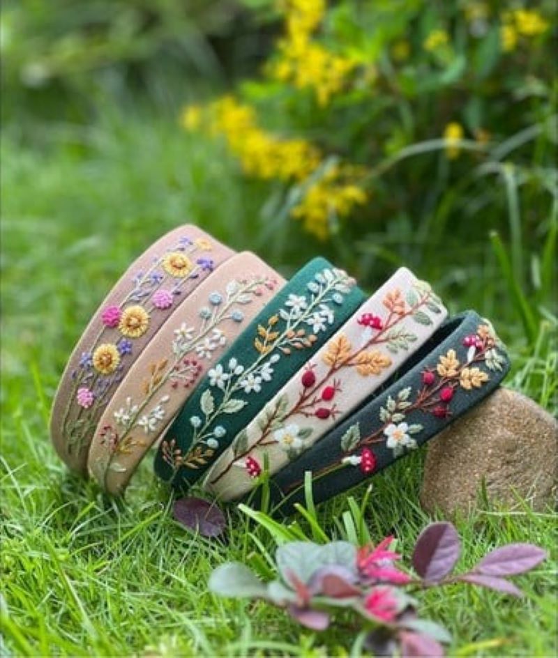 SelazioUs's tweet photo. ✨Blossom into style with enchanting Flower Headbands!🌸Perfect for festivals, weddings, or everyday whimsy. Elevate your look and embrace floral elegance! https://t.co/ppGEO5E1J7