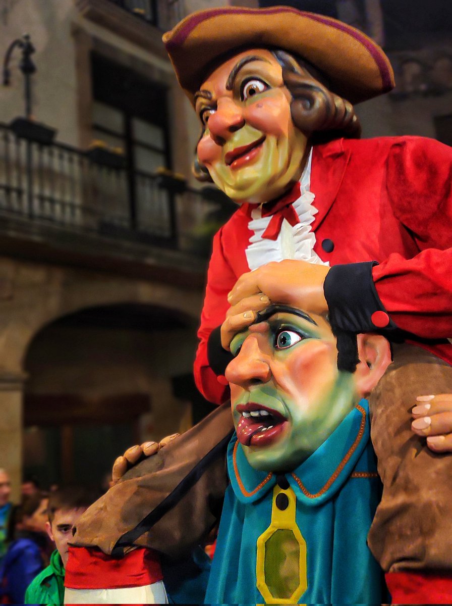 JSendarrubias's tweet photo. @carnavalsolsona 🔝
#CarnavalSolsona2024 
#Solsona 
#Carnaval
#adnLleida
#solsonaturisme 
#turismesolsones 
#descobreixcatalunya
#catalunyaexperience https://t.co/F4qrv4S1MN