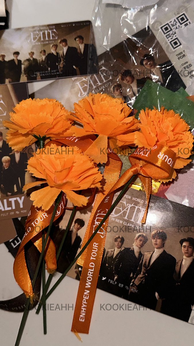 Kookieahh's tweet photo. Hii guys will be given some of my extra na nakuha during NCC yesterday like orange flowers and confettis. Will post later tonight. sorry limited lang po as I dont have time to pack a lot huhu. comment here lang po and I will be give as many as I can🥺🧡

#FATE_IN_NEWCLACKCITY https://t.co/Ez9q2S4b69