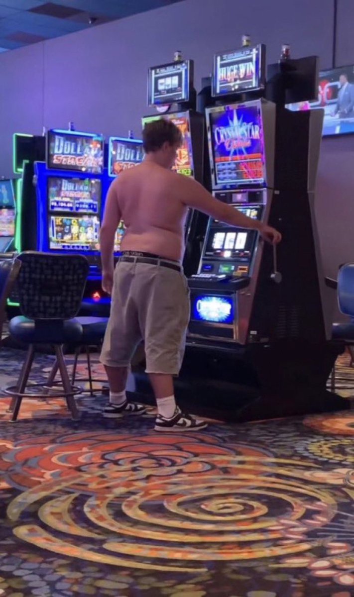 slvppy's tweet photo. this gamblin shit get serious https://t.co/2WAOh4CKPU