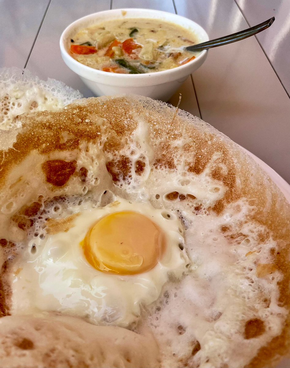 raguaditya's tweet image. 🌴Feasting on the flavours of Kerala… #Appam #vegstew #chai #sundayvibes