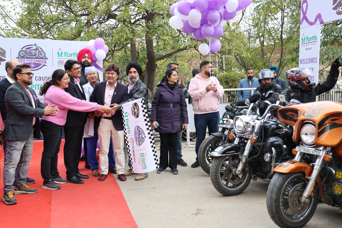fortis_hospital's tweet photo. Catch a glimpse of the grand Flag-Off at Fortis Mohali as our Harley riders embark on this ride. 

A ride that's about letting everyone know that cancer, something that touches everyone's life, can be defeated with early detection. 

Stay tuned for highlights of #RideForCancer https://t.co/tKvkQfD1aR