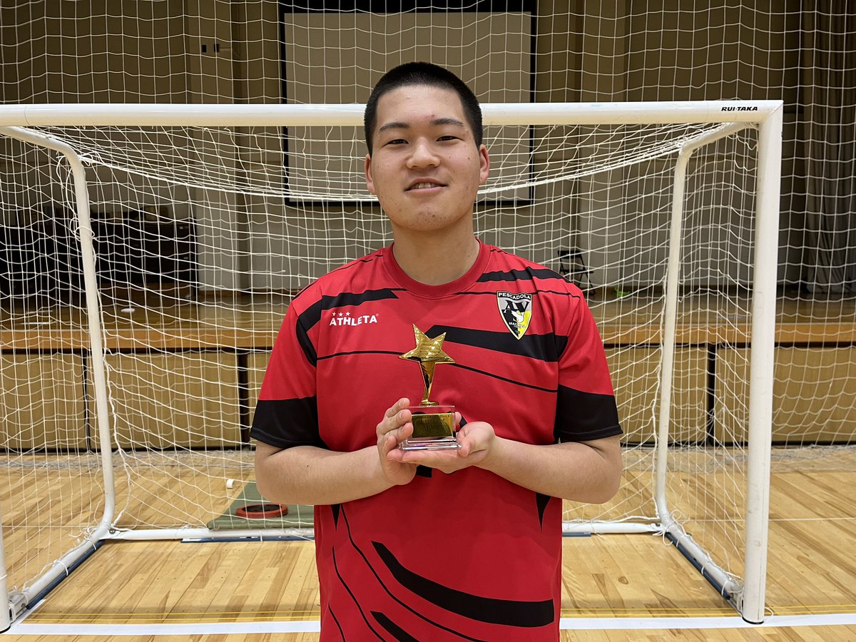 pescadola2007's tweet photo. #ペスカドーラ町田U18
東京都ユース(U18)フットサルリーグ2023
🏆リーグ戦表彰🏆
1部3位🥉2部優勝🥇
MVP #安田周平
今シーズンも東京都にて沢山の経験を得ました‼︎また来シーズンに向けて準備してまいります💪
#Tokyo_Futsal
#ペスカドーラ町田 #U18 #Futsa https://t.co/Ft7Su3ajZ0