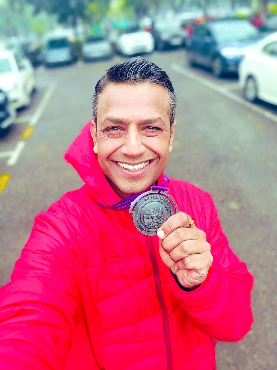 HeyShashankkk's tweet photo. #sundayvibes #running #supersikh #oneRaceHumanRace #RWR #aerobic #heartstrength #rainrun #funrun ❤️ https://t.co/L7atinBE67