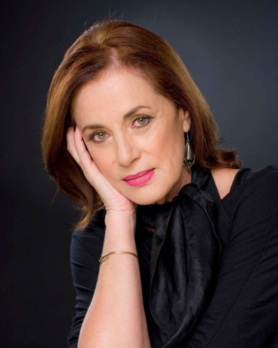 LuceroMexico's tweet image. La más guapa y linda, gran actriz y compañera, mujer bella por dentro y por fuera. Descansa en paz Helena Rojo adorada, fue un honor compartir escena contigo y conocerte de cerca. Grande entre las grandes. Amada y admirada por siempre. 
Mi más sentido pésame para su familia y…