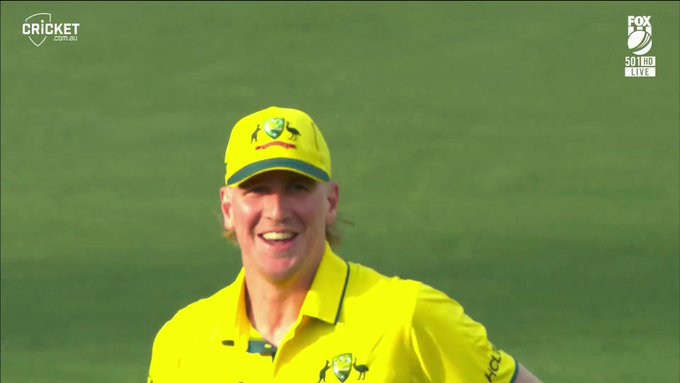 The debutant's marking skills come in handy at the SCG 🔥 📹 Credits: Twitter/cricketcomau