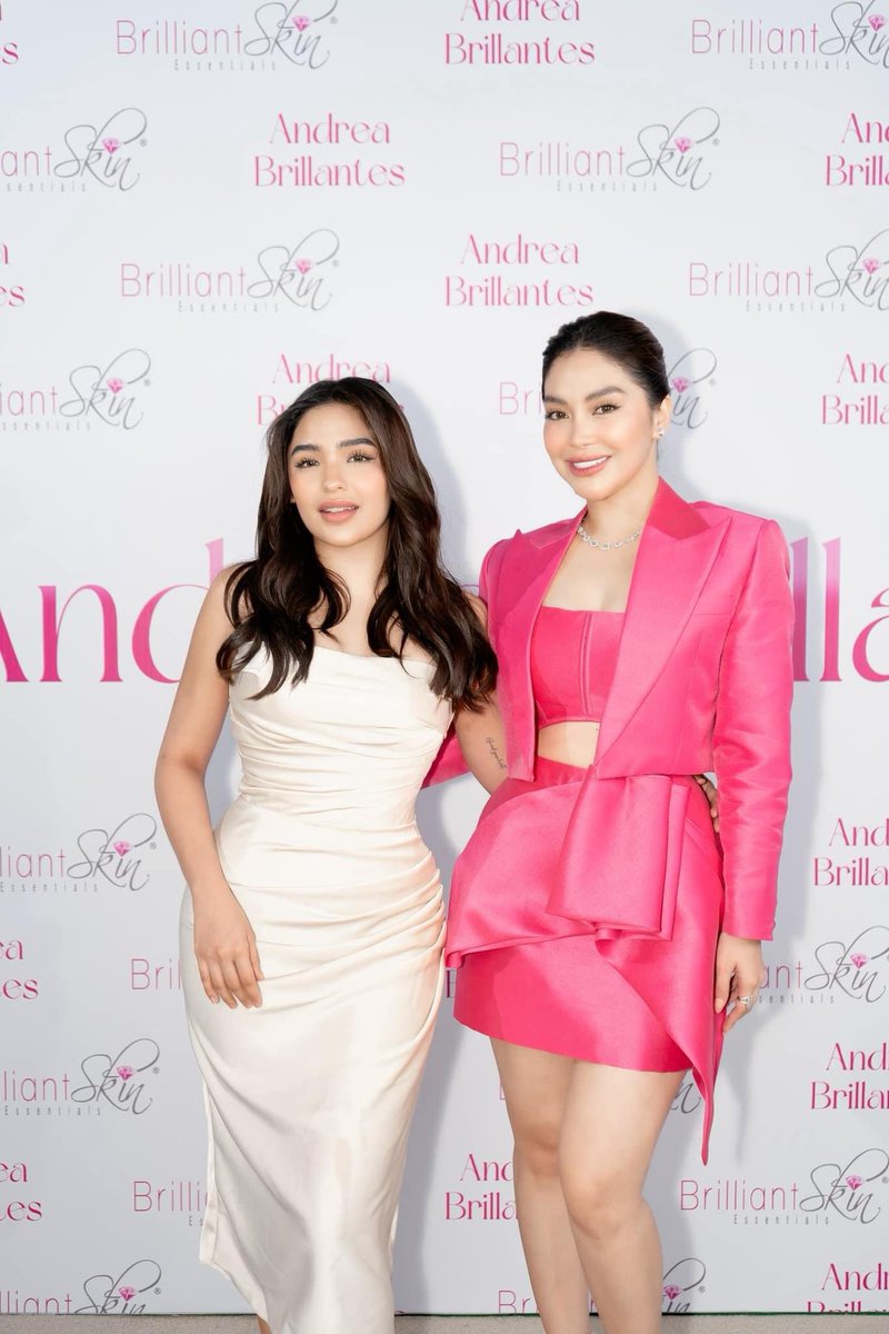 Look at that!!! 

ANDREA MorongIsBRILLIANT