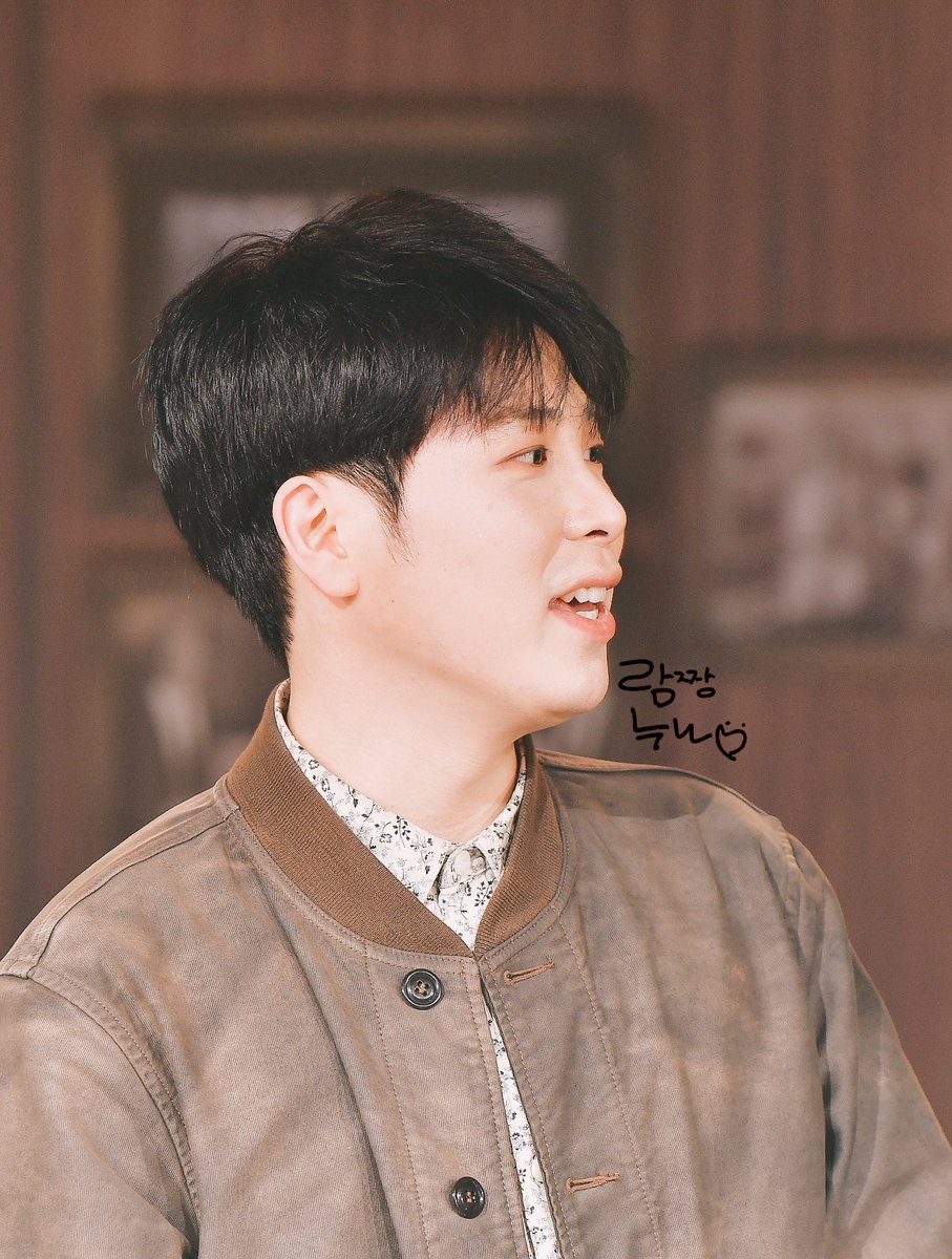 raming8989's tweet photo. 안녕,새미😏

#블락비 #피오 #극단소년 #표지훈 https://t.co/a9oMx6DN0L