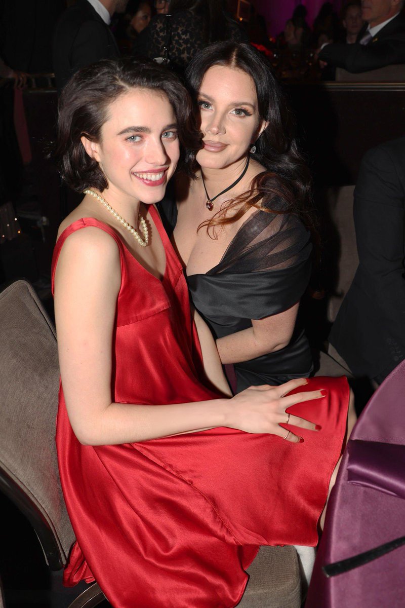 Indiancinema_in's tweet photo. Margaret Qualley and Lana Del Rey at the Pre-GRAMMY Gala.
#MargaretQualley #Lanadel
#GRAMMYs https://t.co/V2bqH1mO93