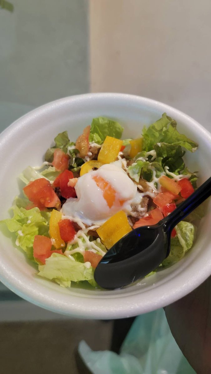 dj_recruit's tweet photo. 昨日の #SAGANMON vol.0、お越しいただきありがとうございました!!
佐賀の食と映像と音楽と情報と佐賀の方々と…佐賀んもんがたくさん詰まったイベントができました🙆♀️
最後までいてくれた方々にまさかの胴上げをしてもらうという…😂
またvol.1もやるので遊びに来ていただけると嬉しいです! https://t.co/PL7S3ttbTm