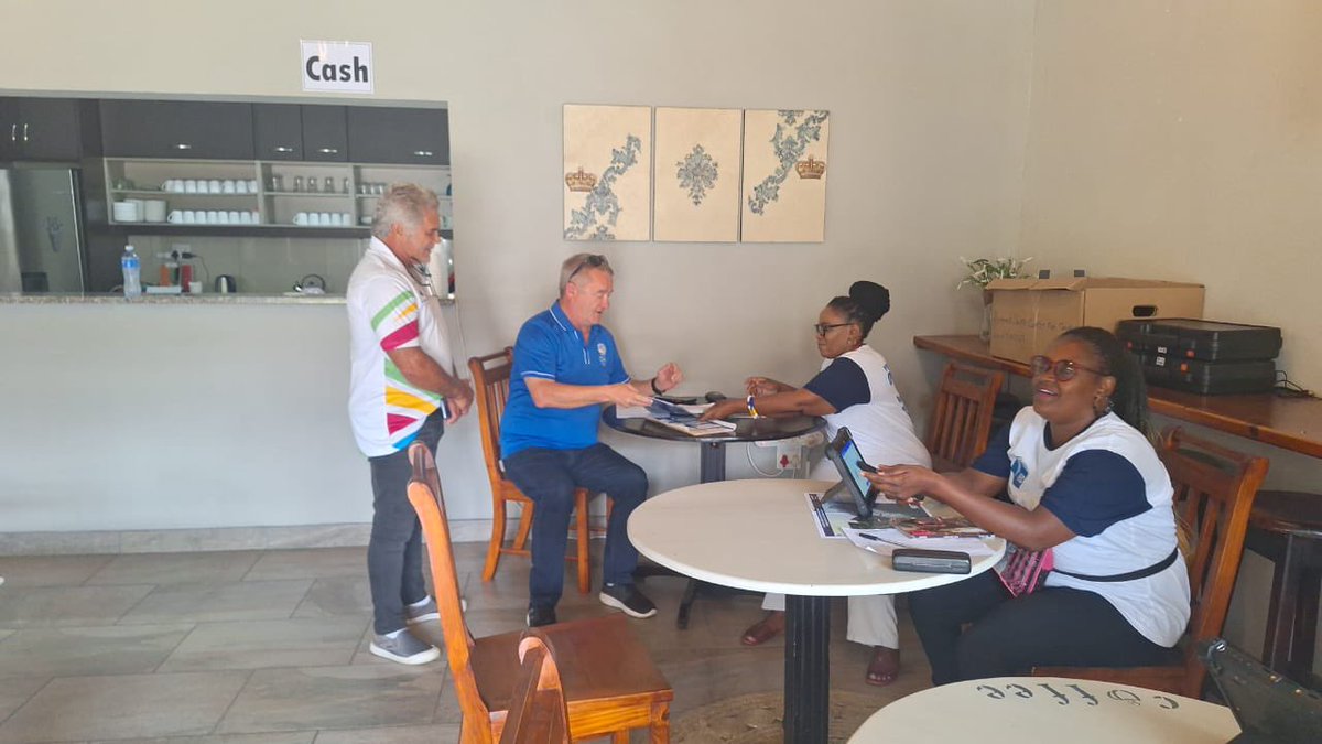 DA_KZN's tweet image. The Provincial Leader, Francois Rodgers visiting communities in Ugu today to encourage residents to #RegisterToVoteDA in the crucial 2024 Election. 

Unlike in previous elections, you will only be able to vote at the station where you are registered.

Be part of the mission to