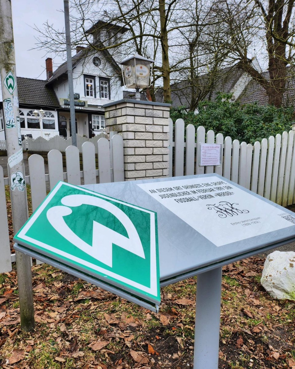 Alles Gute, SV Werder!

Ihr wünscht euch mehr solcher Infotafeln an #Werder-Orten in Bremen? Dann unterstützt die Initiative, die dafür sorgt, dass Werders Geschichte auf den Straßen und Plätzen Bremens sichtbar wird 👇

gofundme.com/f/ein-stuck-we…