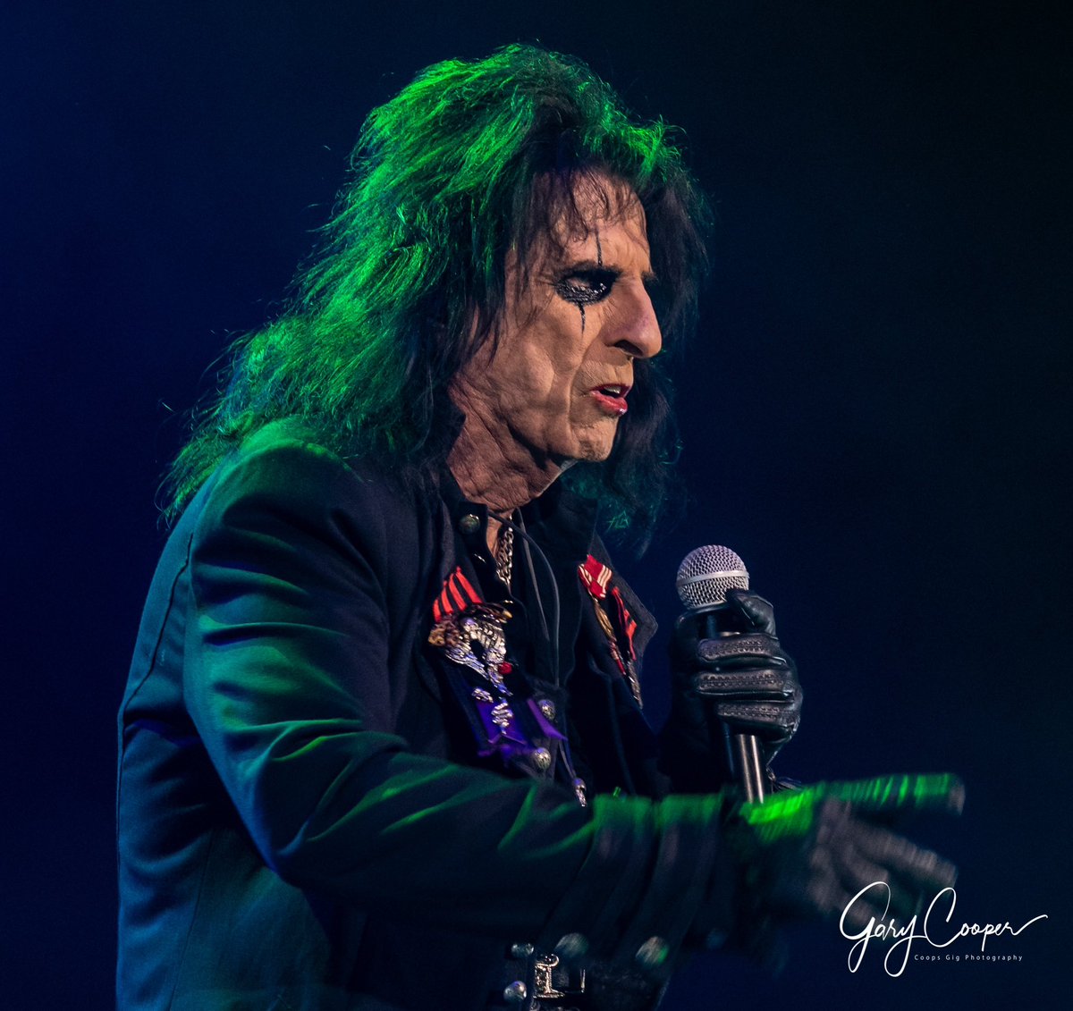 gary cooper tweet media