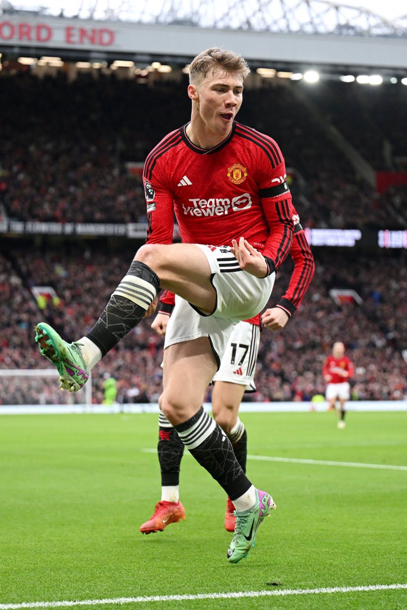 UtdPlug's tweet photo. He is firing on all cylinders 🔥🔥 https://t.co/kFtvU61pYH