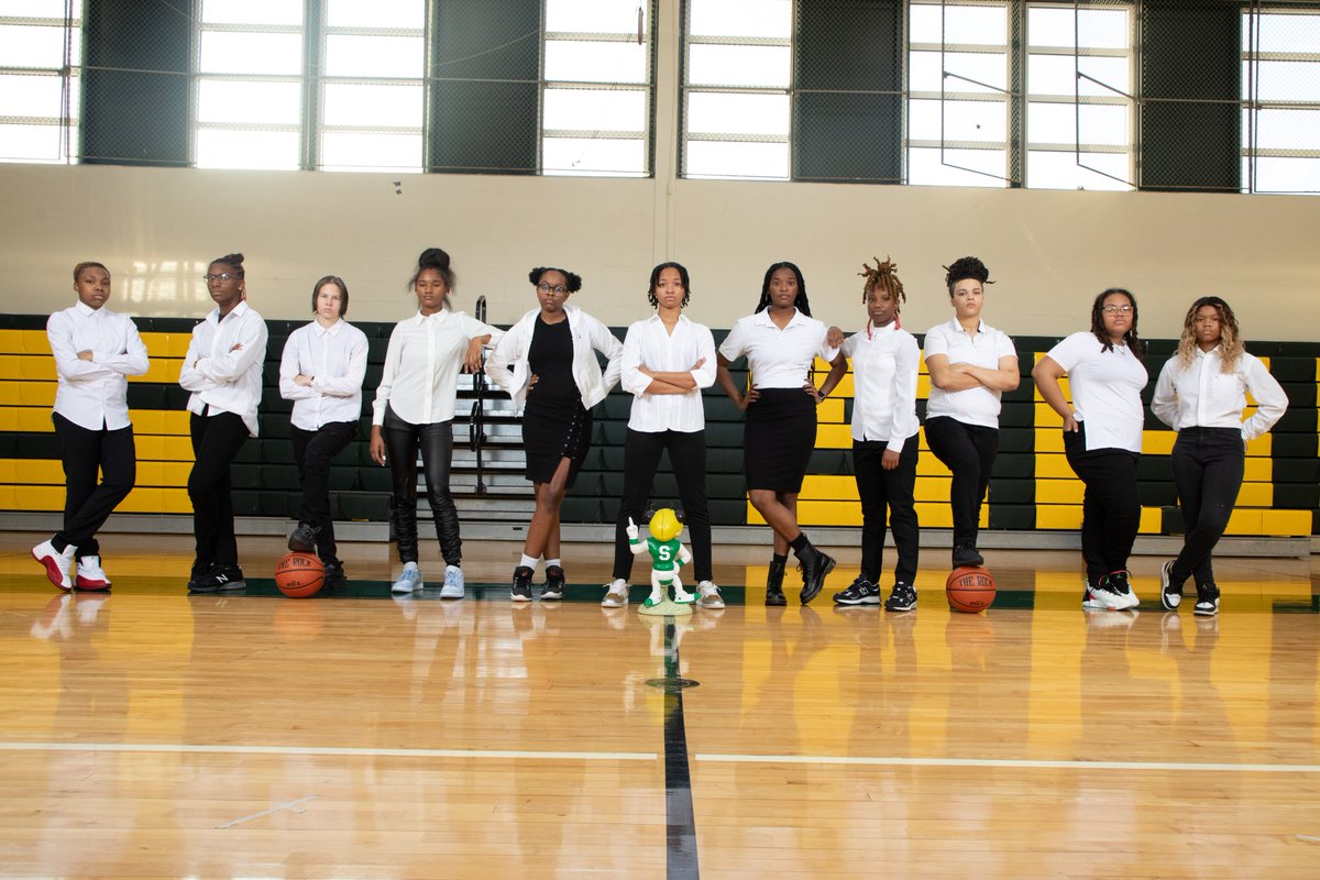 🐝Scholarship/Sisterhood/Service/Success🐝

w/ <a href="/SurrAthletics/">Surrattsville Hornets</a> <a href="/1901_KGAR/">ItsCoachHicks</a> <a href="/NadiaSimpson_4/">Nadia Simpson</a> <a href="/Tayontop_/">Taylor James</a> <a href="/dd4eva/">Dymone Randall</a> <a href="/pgcgbca/">PG County Girls Basketball Coaches Association</a>  <a href="/SheGotGame7/">She Got Game Classic</a> <a href="/PGCLinks/">Prince Georges Links</a> 

📸by (JrJIII)