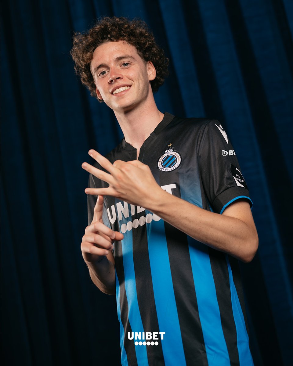 ClubBrugge's tweet photo. GOAAAL! De Cuyper brengt ons op voorsprong! 🤩

#ANTCLU | 0-1 |⏱️ 54’ https://t.co/hAutzl3HIx