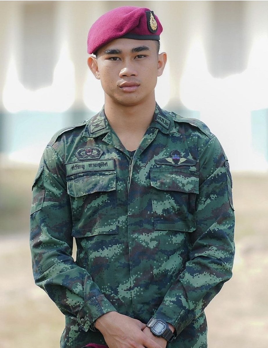 bodin_tor's tweet photo. Toey, Royal​ Thai​ Army​ &amp;​ Thai​ Boxer​.​ 🇹🇭😍💦💦💦 https://t.co/H93Md6Ynqk