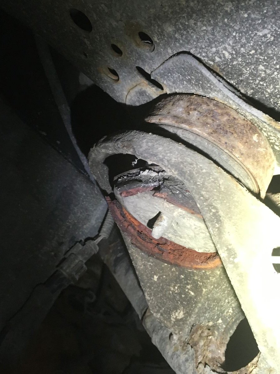 FuelingAddict's tweet image. Bumpy roads got you down? We&apos;ve been seeing a lot of worn and damaged cab mounts recently! Let us ensure a smooth ride and enhanced stability. Don&apos;t compromise on safety and performance—let us elevate your experience! #unlimiteddiesel #fuelingtheaddiction #truckcare #dieselnation