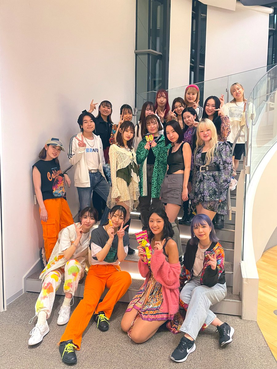 ma_pyorosu's tweet image. 親バカですがうちの子たちが1番でした👏

運営のたくろうさんMCまことスタッフの皆様同じ出演者の皆様応援してくれたみんなありがとうございました✨
熱気あふれるパワフルなイベントでした♬
#MIRRORDOLL #Calla* #HOT #SEVENTEEN #RINGO #ITZY #spicy #aespa #MOREandMORE #TWICE
@mirrordoll_sns