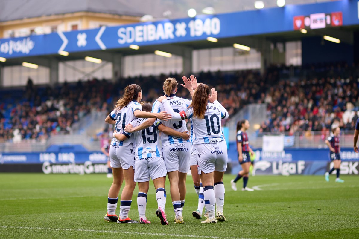 RealSociedadFEM's tweet image. 😍 🅦🅔 🅐🅡🅔 🅡🅔🅐🅛

#WeareReal