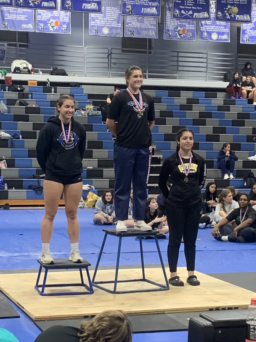 IdaBakerLifting's tweet photo. Congratulations to our athletes who competed at regionals today! Morgan, Saige, Kayla and Karlee had a great meet! Saige finished 2nd in both traditional and Olympic and will be heading to states in two weeks! https://t.co/gB4yIfX13G